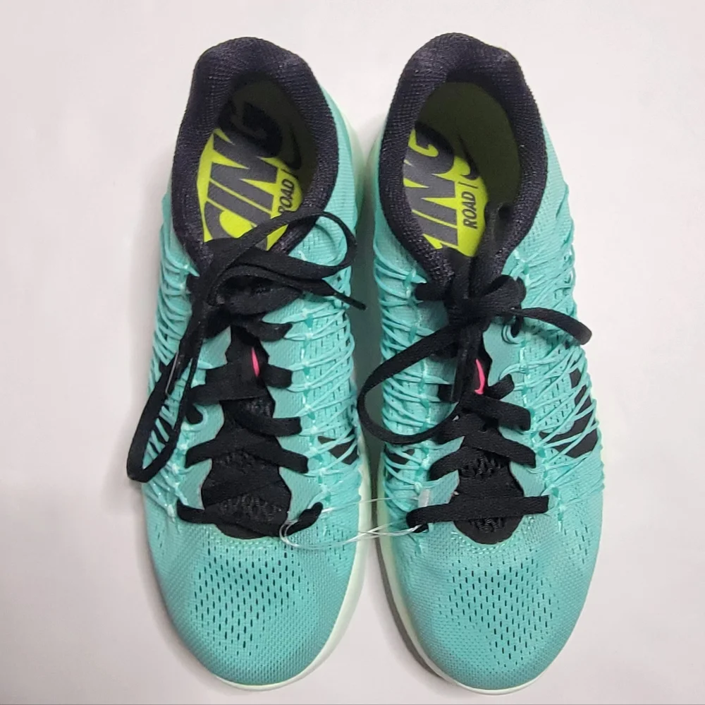 💚 Nike Lunarlon Flywire Running Shoes Women’s 6 Mint Green